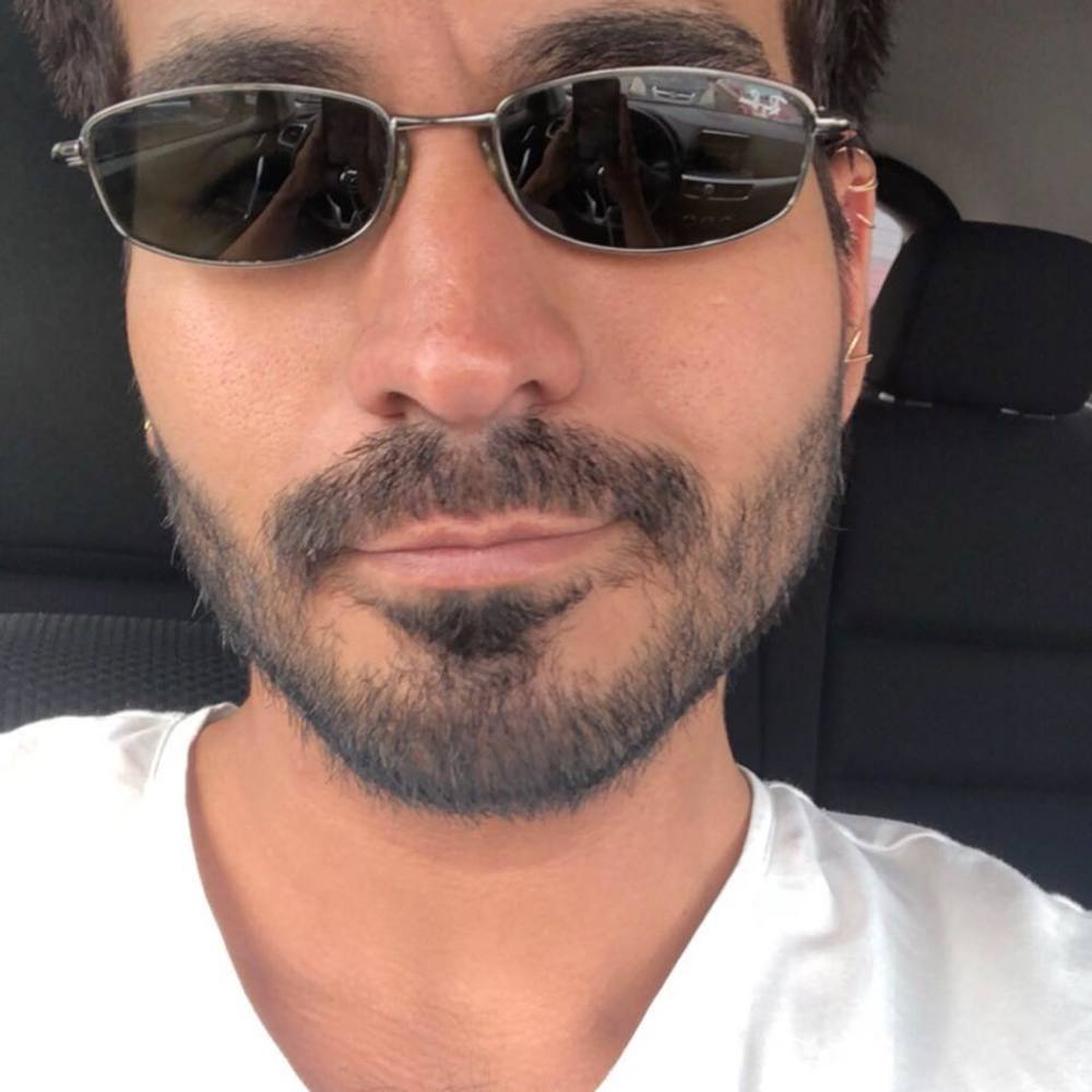 Meet your Posher, Rogelio